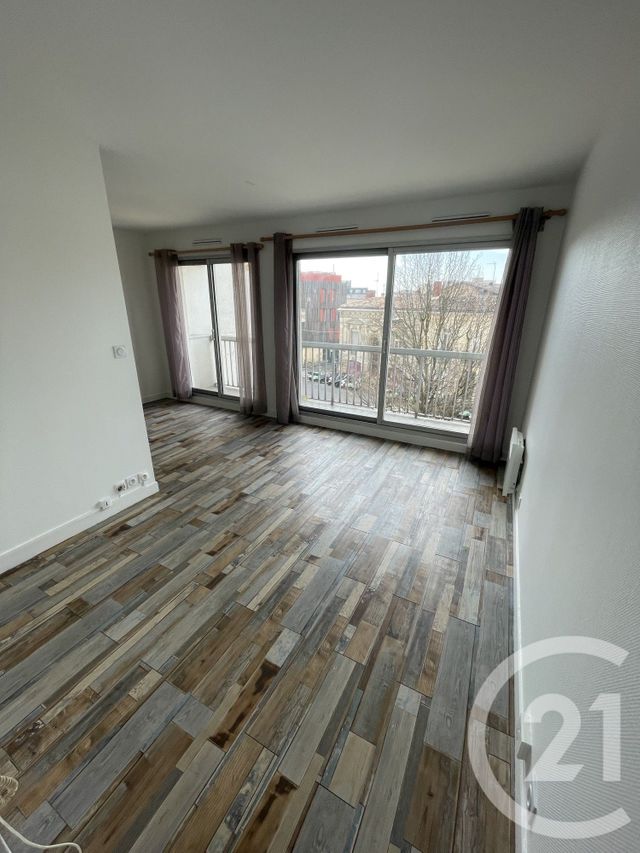 Appartement T1 à louer - 1 pièce - 31,17 m2 - Bordeaux - 33 - AQUITAINE